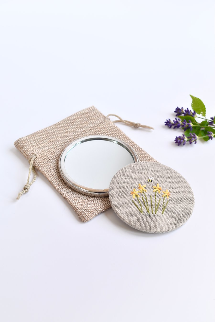 Daffodil Pocket Mirror, hand embroidered mirror, hand mirror, compact mirror