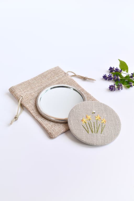 Daffodil Pocket Mirror, hand embroidered mirror, hand mirror, compact mirror