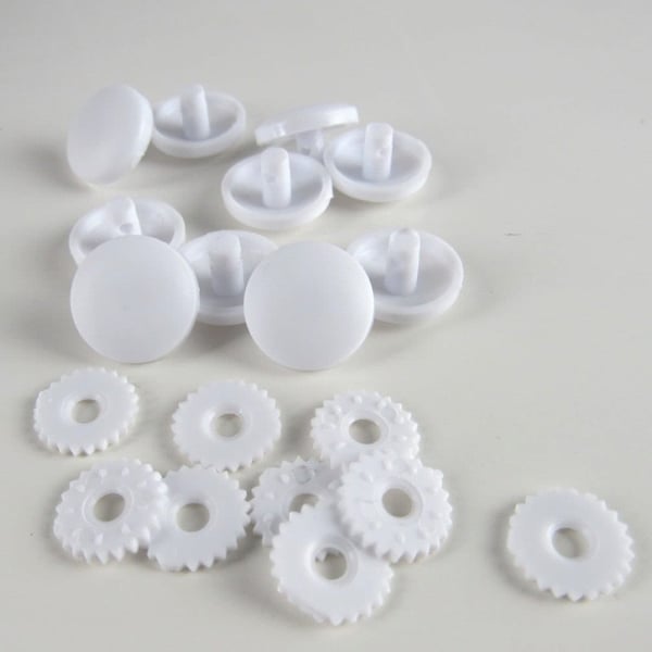 10 Nylon Cover Button Blanks Size 24 15mm