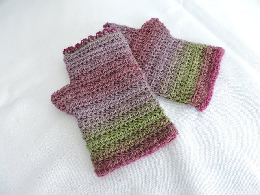 Sale  Fingerless Crochet Mitts Adults Pale Pink  Green  Rose Pink