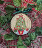 Christmas tree hand-painted log slice decoration  - Image 3