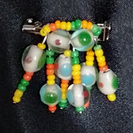 Bright boggle-eyed octopus beaded brooch