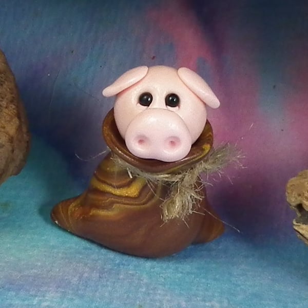 Pig-in-a-Poke Piglet in sack 'Posy' OOAK Sculpt Ann Galvin