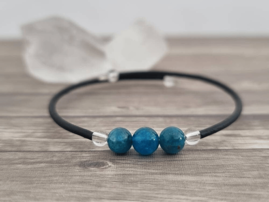 Apatite Memory Wire Bracelet