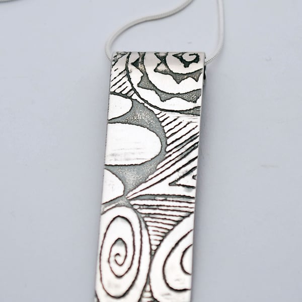 Sterling silver pattern pendant