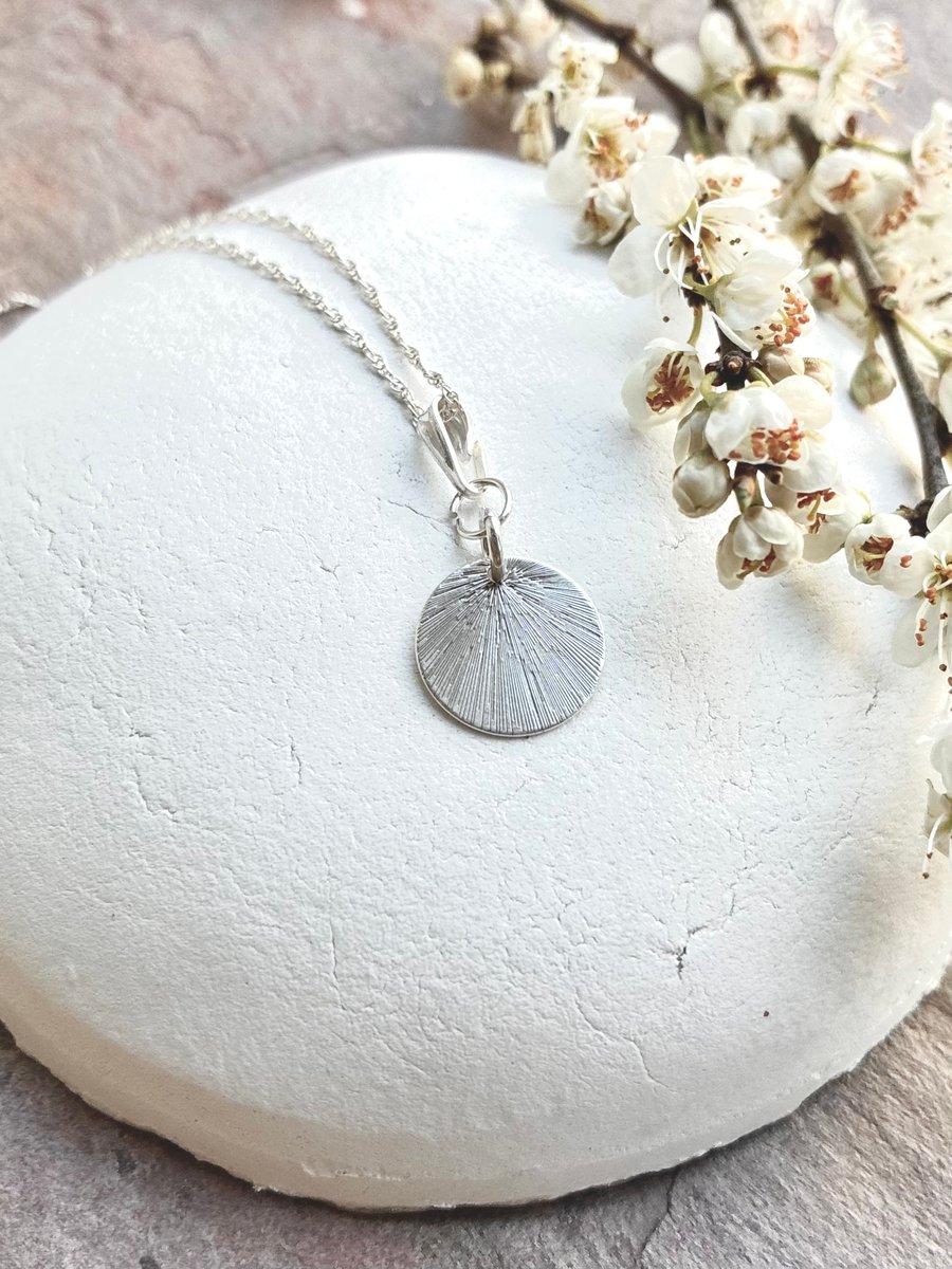 Sterling Silver Etched Round Pendant on 40cm Rope Chain