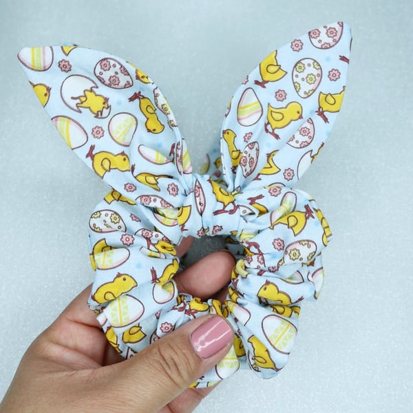 Easter Egg Scrunchies, Easter Chick Scrunchies, Scrunchies with Bow