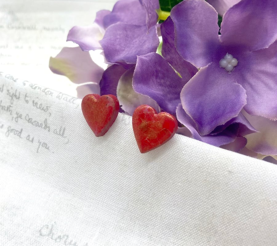 Mini heart wooden stud earrings in Red pink fire opal luster - Seconds Sunday