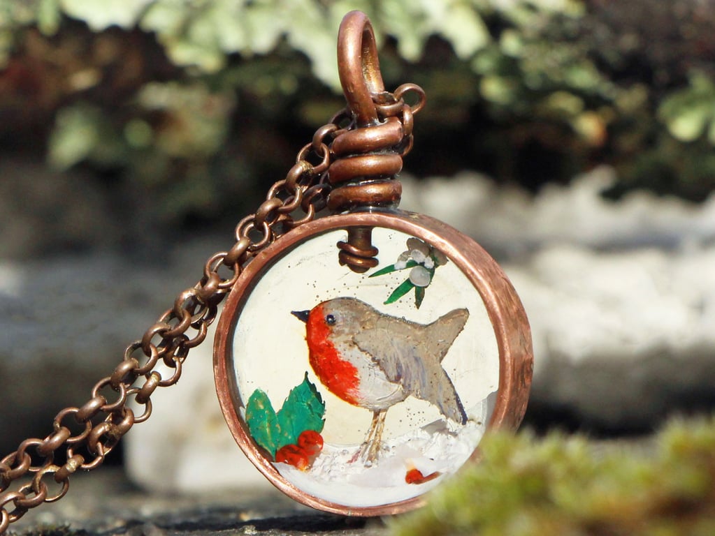 Copper Resin Robin Snow Mistletoe Holly Christmas Pendant Necklace 