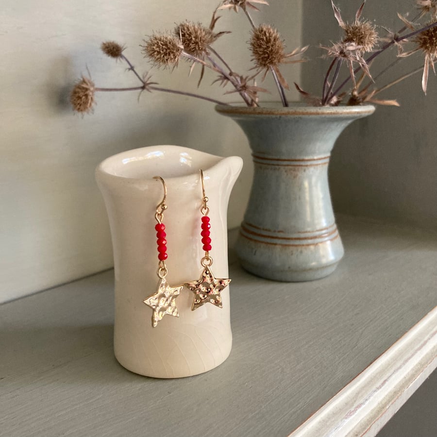 Gold star red sparkle earrings, party earrings