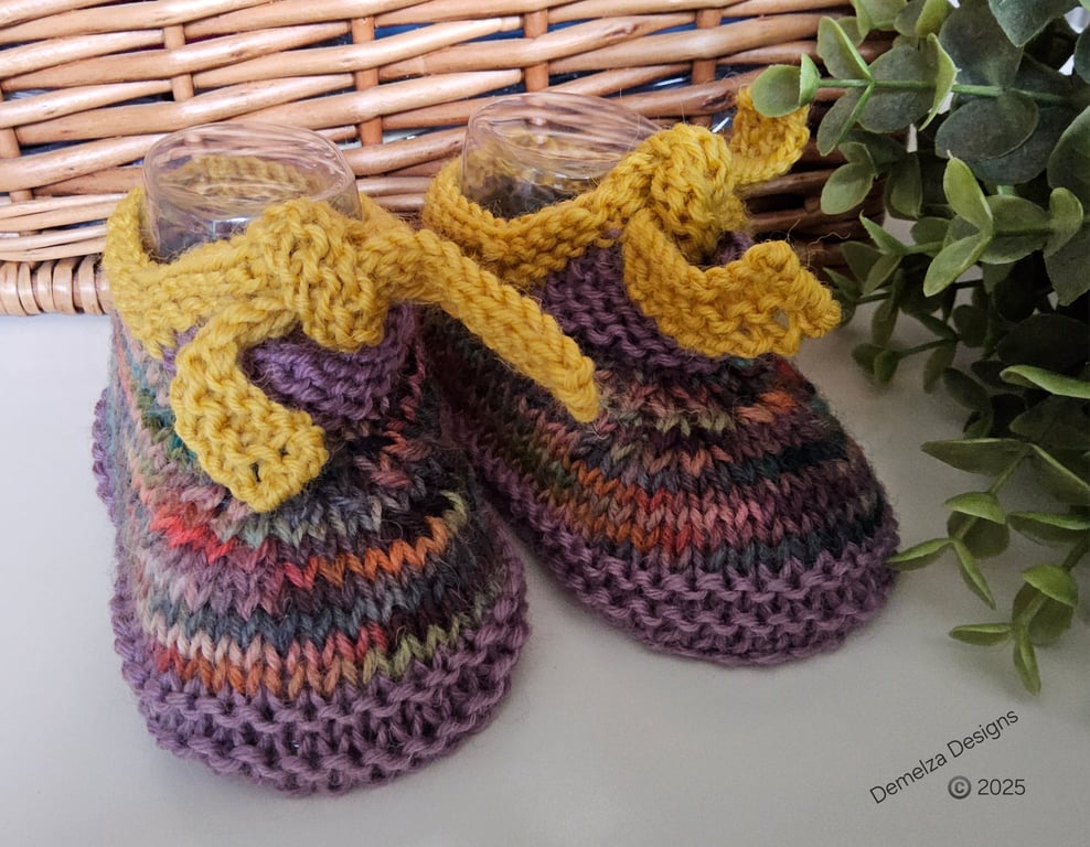 Designer Hand Dyed Pure New Wool Baby Booties  3-6 months