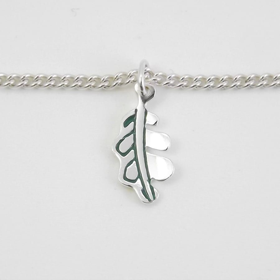 Oak Leaf Bracelet, Silver Animal Jewellery, Handmade Wildlife Gift for Her
