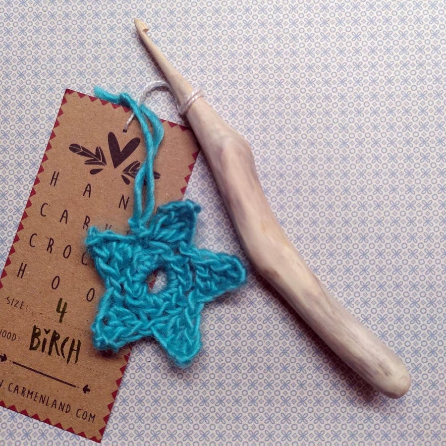 Hand-carved crochet hook 4mm