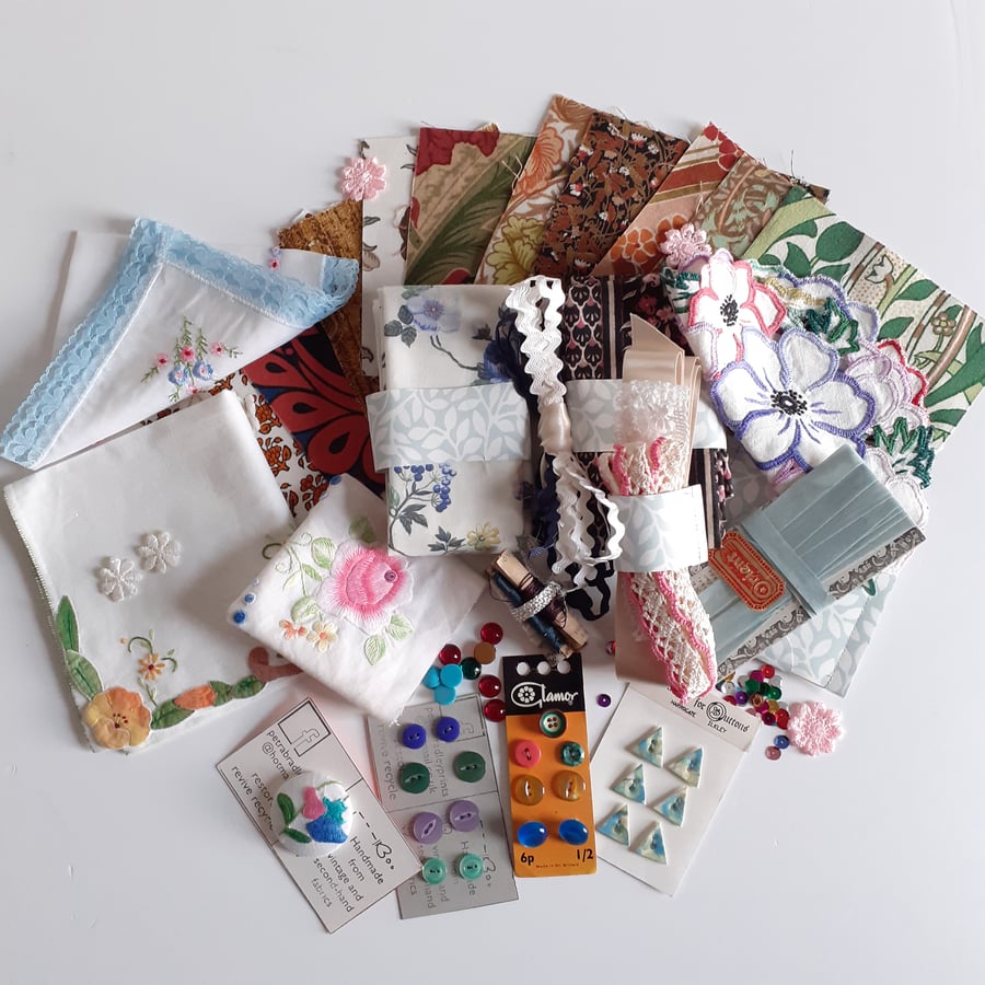 Vintage upcycled haberdashery for sewing ideas and inspiration in a pretty tin  