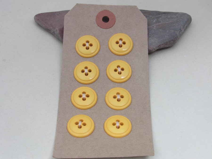 8 Cute Mixed Colour Chunky Round Buttons