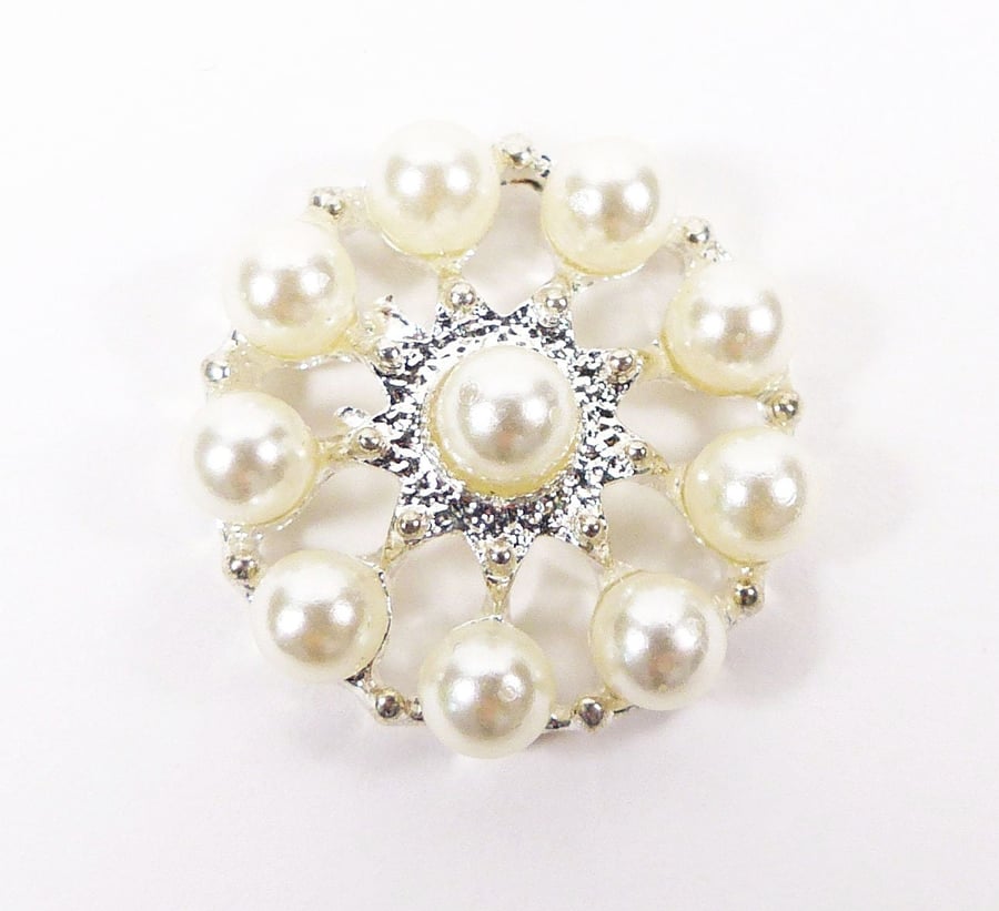 10 x Round Carousel Shaped Pearl Cluster Embellishments Flat Back Gems, Great Fo