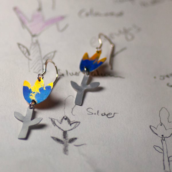 Tulip Earring, Anodised Aluminium, blue & yellow