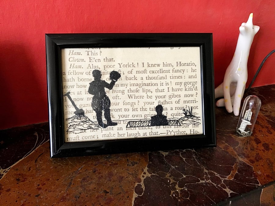 Classic Literature - Shakespeare's Hamlet Silhouette Framed Embroidery