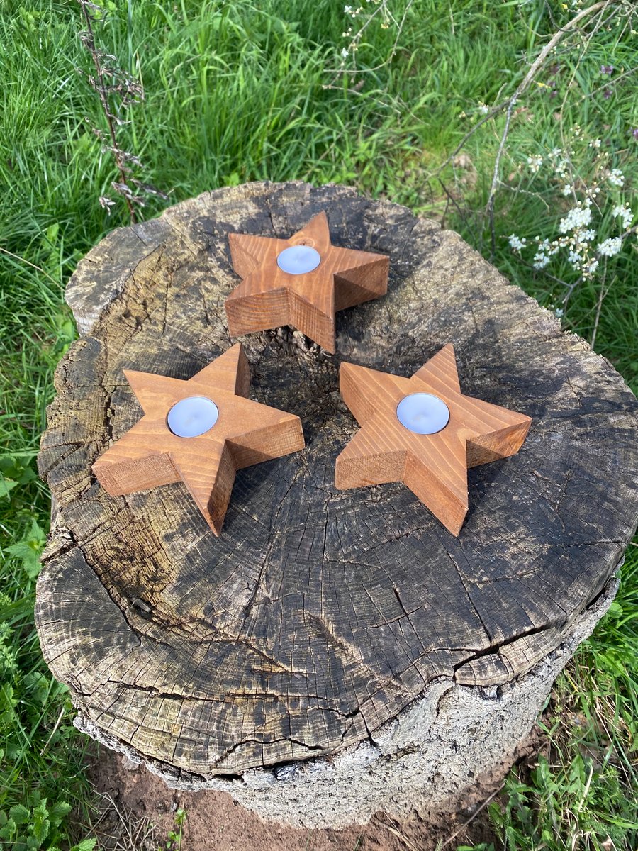 Set of 3 Wooden Star Candle Holders - Chunky Pine - Rustic