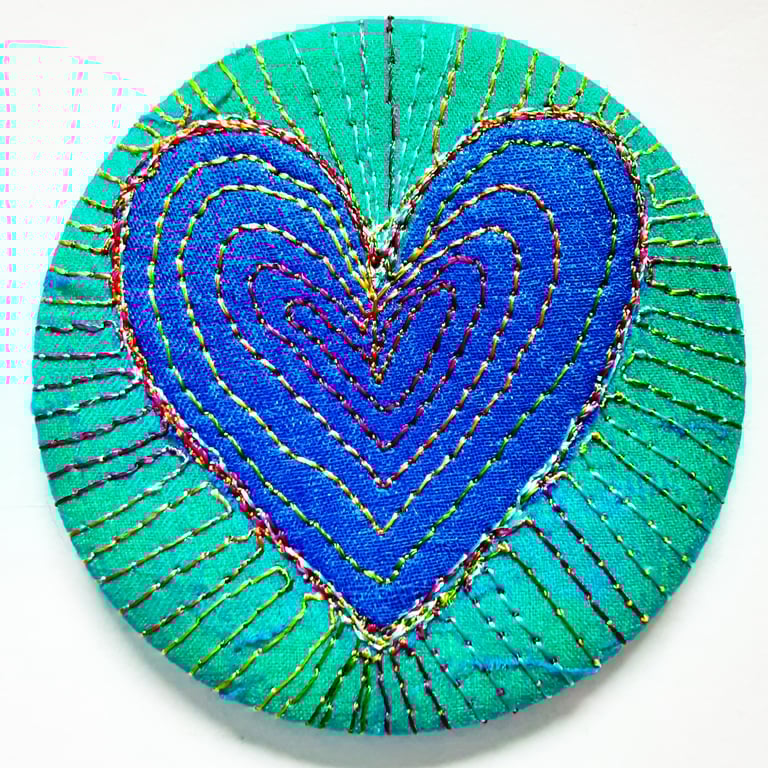 Pocket Mirror with Free Machine Embroidery 