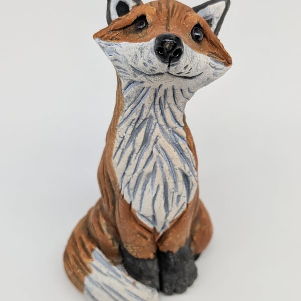 Mini Sitting Fox 2