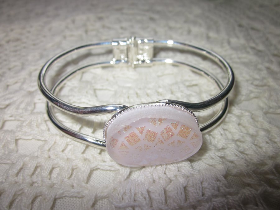 Handmade fused glass bangle - delicate pink mosaic