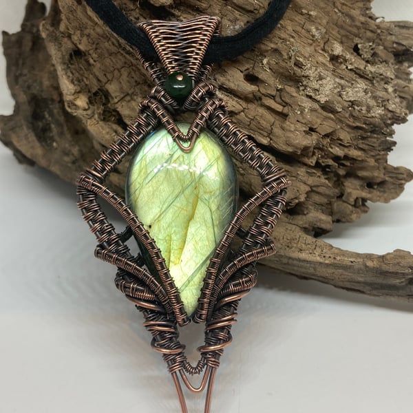 Elven style copper wire and green Labradorite large pendant