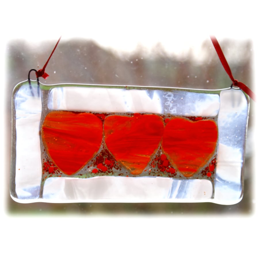 Red Heart Trio Fused Glass Hanging Plaque 