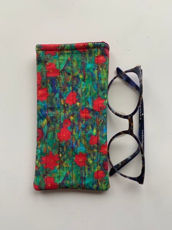 Klimt Farm Flowers Design Print Quilted Fabric Glasses Case