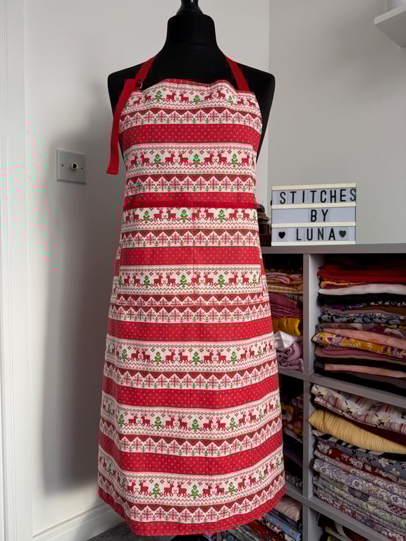 Handmade Nordic Christmas Apron – Linen Look Canvas, Adjustable Straps,