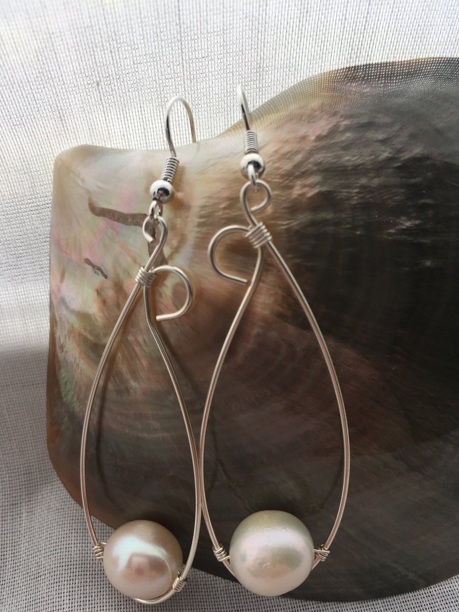 Sleek teardrop freshwater pearl earrings - made in Scotland. 