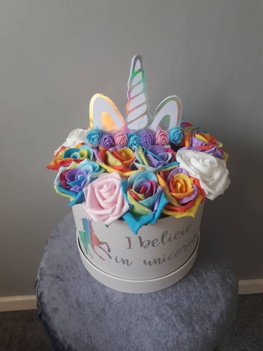 Hat Box Flowers Rose Hat Box Flower hat box Forever roses handmade decor home de