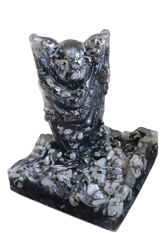 Frostmarked Obsidian Bat of the Night 