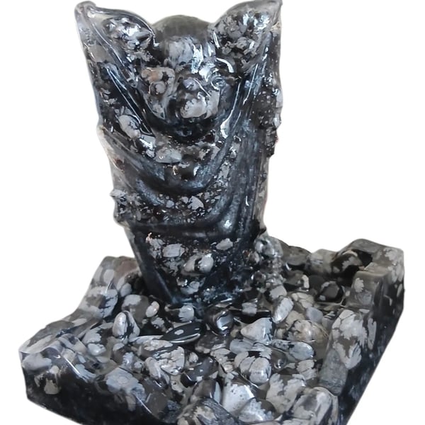 Frostmarked Obsidian Bat of the Night 