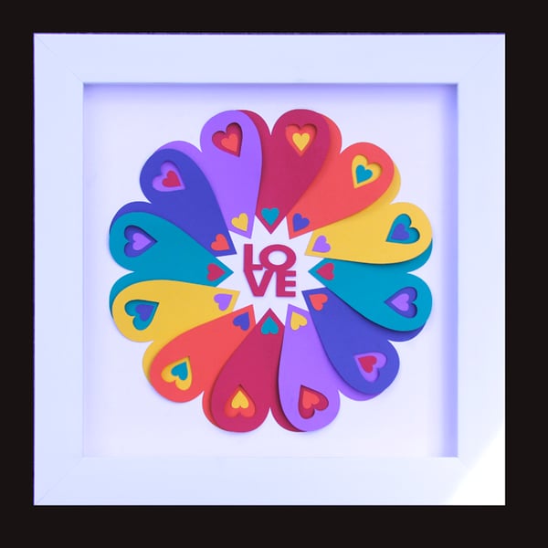 2 - LOVE HEART CIRCLE WITH MATCHING VALENTINE CARD