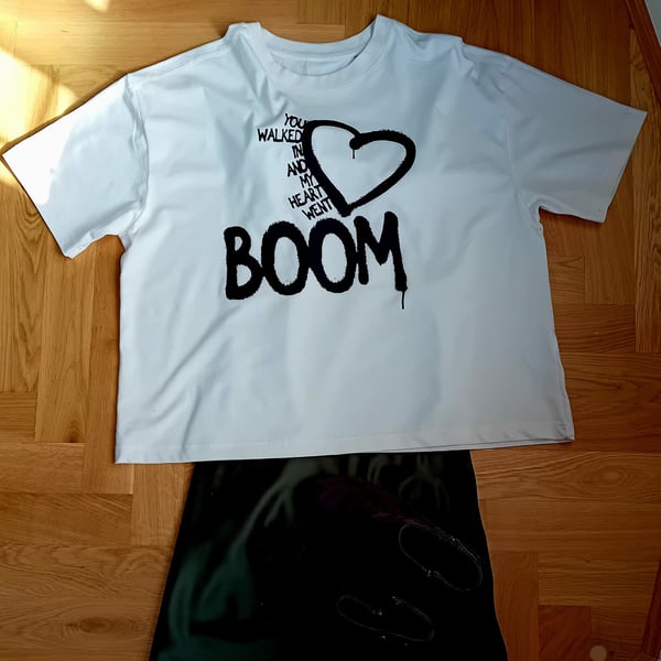 Hamilton Quote Tshirt, Heart goes Boom Design, Oversized Box Tee, vegan.