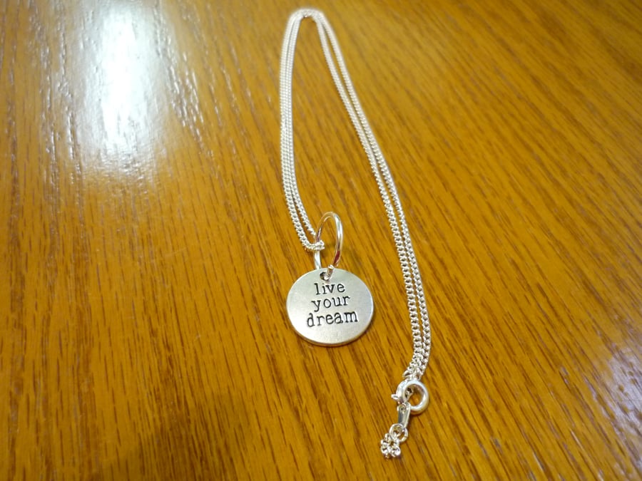 Pendant  - Live Your Dream