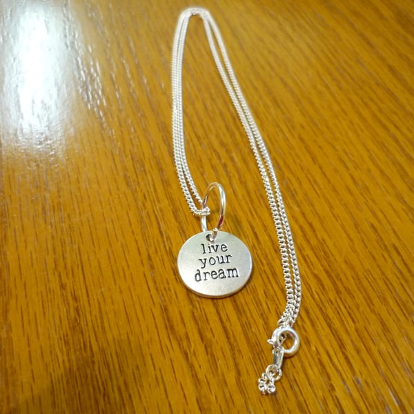 Pendant  - Live Your Dream