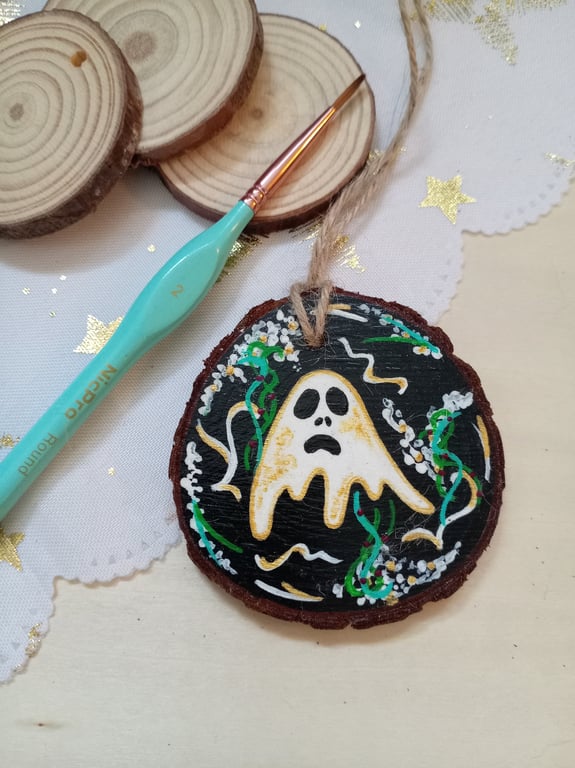 Sad ghost hanging woodslice decoration 