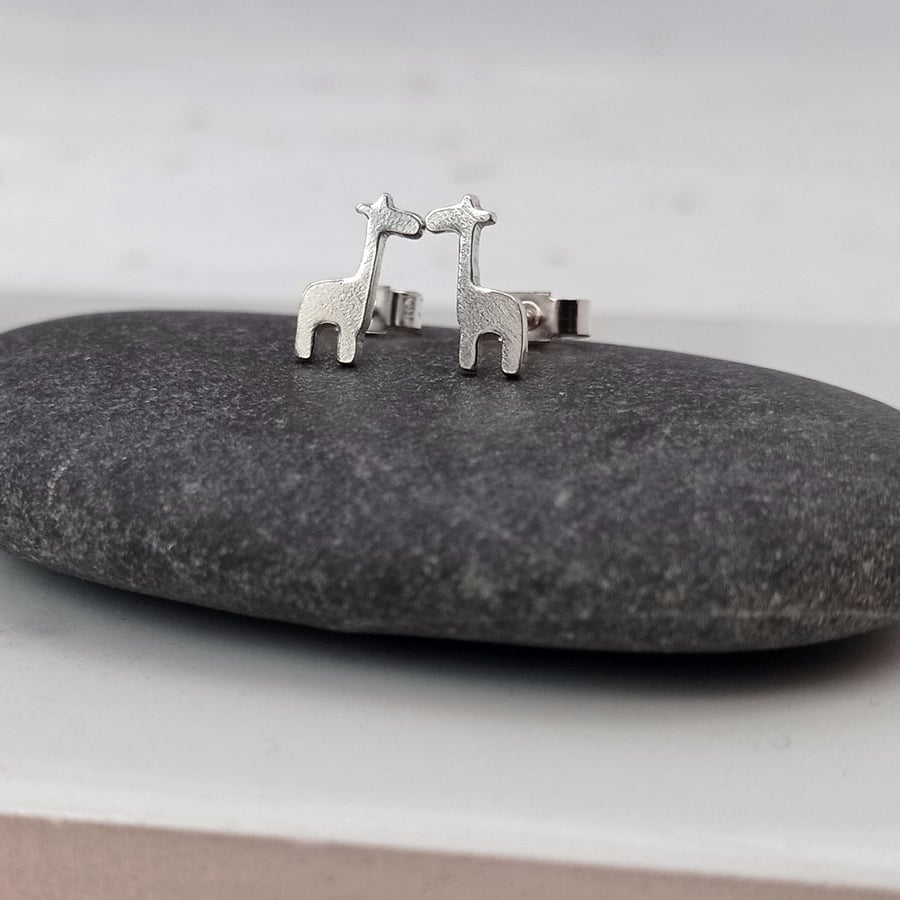 Recycled sterling silver giraffe stud earrings – cute handmade animal jewellery 