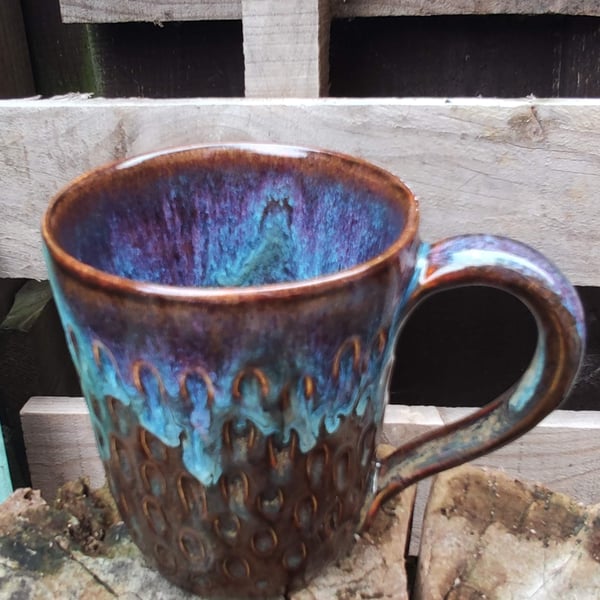 Rainbow coloured textured cup