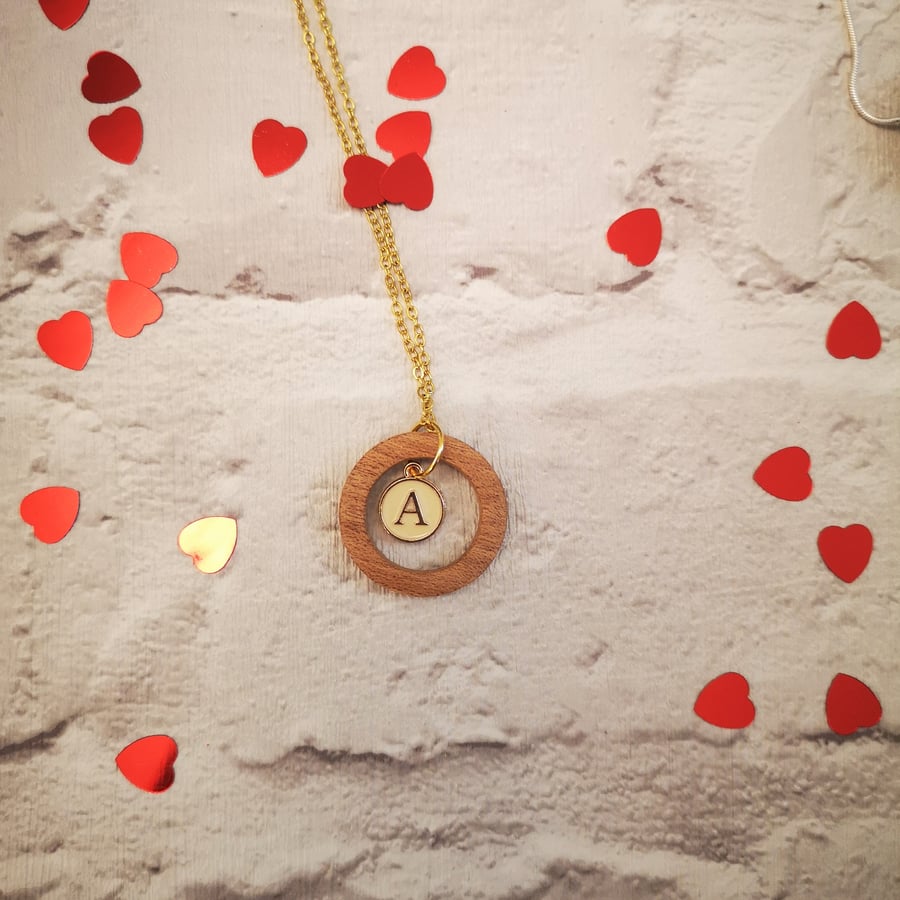 WOODEN PENDANT WITH LETTER CHARM 
