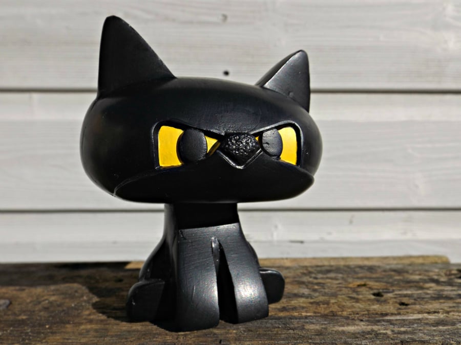 George  Handmade Resin Cat Figure SALE!! was 20.00 NOW 9.99!!