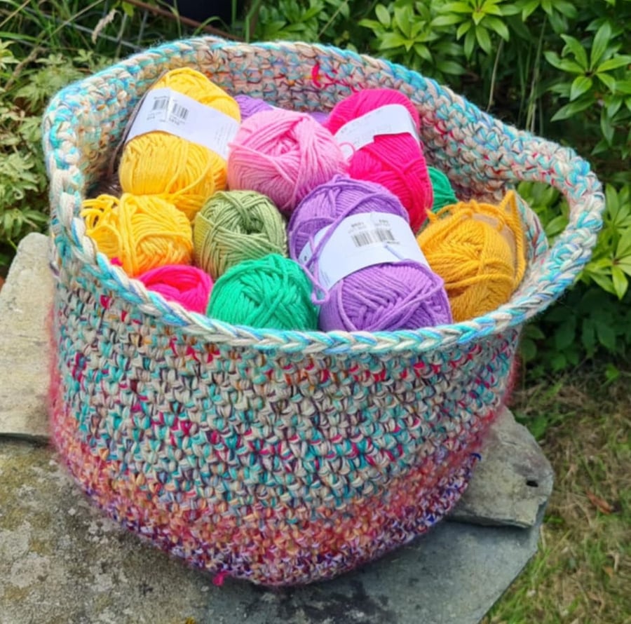 Large Crochet "Scrappy Basket"