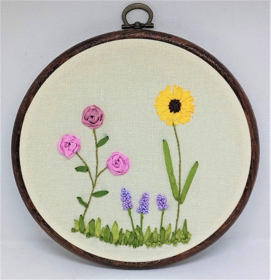 Silk Ribbon Wild Flower Hand Embroidery Hoop