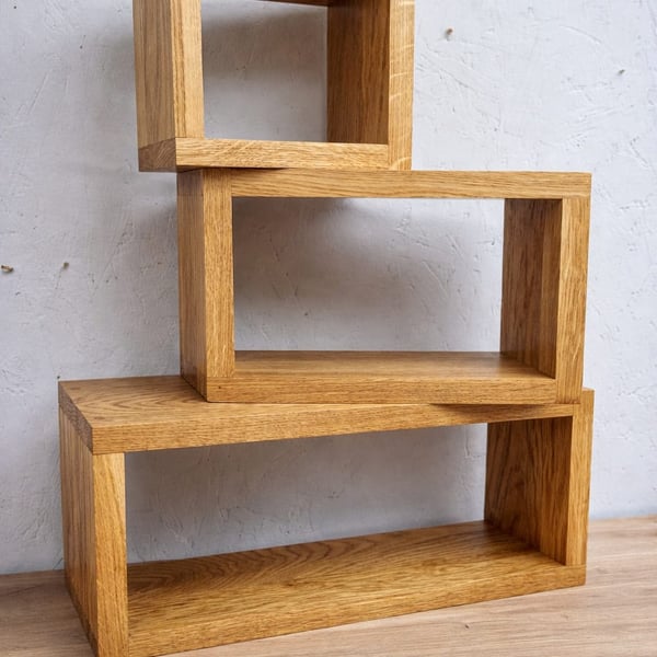Solid Oak Cube Shelves Set - Modern Floating Wall Storage (Set of 3)