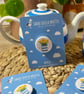 Daffodils in a Cornishware Jug Button Badge - Cornish Gifts - Image 2