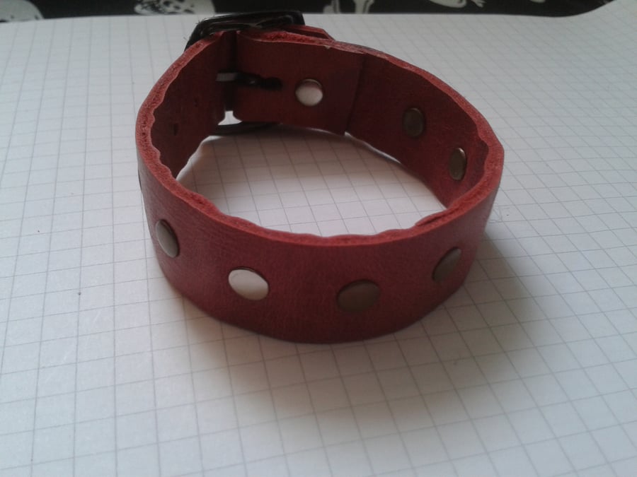 adjustable red leather wristband with rivet design
