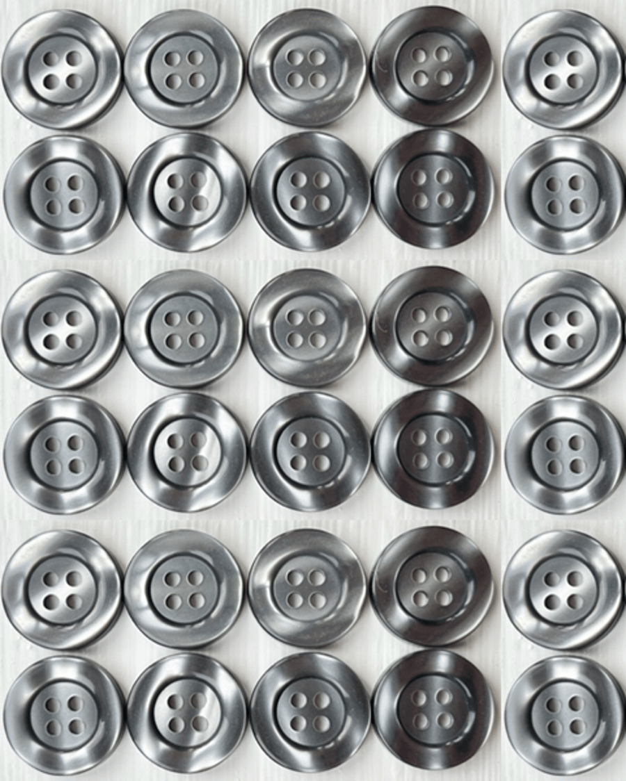 30 Grey Pearl Effect 18mm Buttons, Pearlised, Wide Rim, Variegated