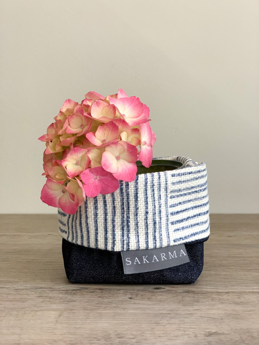 Tin Can Cutie - Blue and white stripe